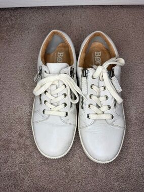 Born White Leather Zip-Accent Sneakers